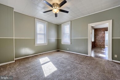 284 S 4th St, Columbia, PA 17512 - photo 6