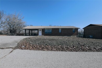 23100 Triple Ln, Saint Robert, MO 65584 - photo 2