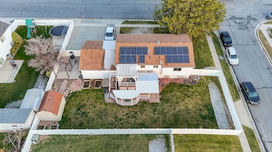 8772 S Midvalley Dr, West Jordan, UT 84088 - photo 5