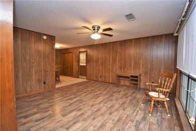 134 Hiram Barron Rd, Pollock, LA 71467 - photo 4