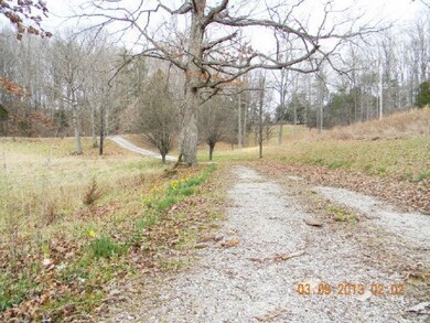 686 Moore Rd, Cookeville, TN 38506 - photo 5