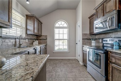 2900 NW 181st St, Edmond, OK 73012 - photo 5