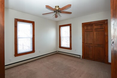 25 Blucher St unit 2, Manchester, NH 03102 - photo 3