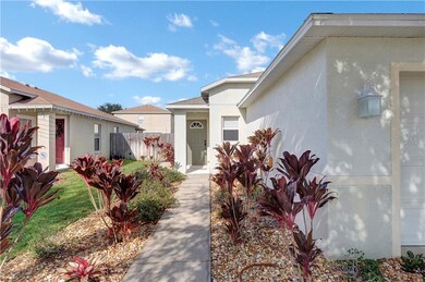 9643 Maxson Dr, Land O Lakes, FL 34638 - photo 3