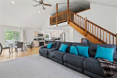 Great room pic good one