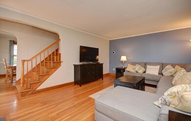 Living Room (4)
