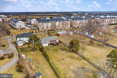 43421 Valleyvista Ln, Chantilly, VA 20152 - photo 3