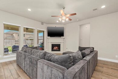 4101 Emerson Cove Dr, Spring, TX 77386 - photo 5