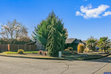 304 NW 5th St, Sublimity, OR 97385 - photo 3