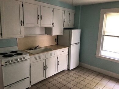 131 Pleasant St unit 3, Woburn, MA 01801 - photo 2