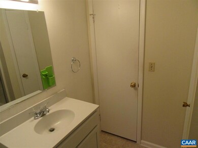 1215 Wertland St unit C31, Charlottesville, VA 22903 - photo 7