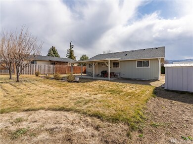 340 Green Briar Ln, East Wenatchee, WA 98802 - photo 4