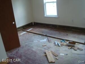 205-207 S. BENNETT CT. HAZ PHOTOS 003