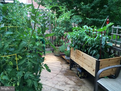 2001 Gervais Dr, Falls Church, VA 22043 - photo 5