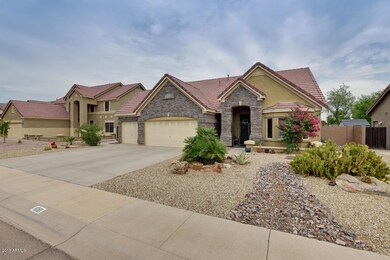 1081-South-Bedford-Place-12