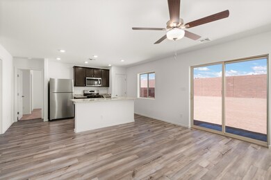 5049 Findley St SW, Los Lunas, NM 87031 - photo 4