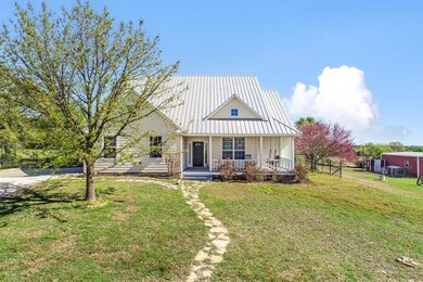 313 Valley View Dr, Azle, TX 76020 - photo 3