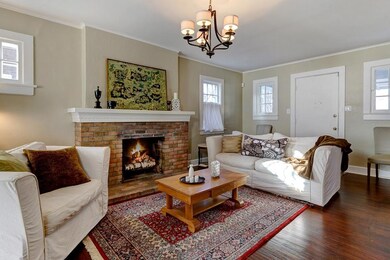 1815_Oak-14_With_Fire