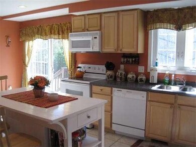 66 Lyons Rd, Dudley, MA 01571 - photo 2