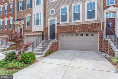 9062 Isabel Ln, Manassas Park, VA 20111 - photo 2