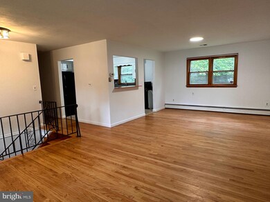 60 Broad Ave, Ewing, NJ 08618 - photo 6