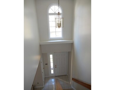 18 E Glen Dr unit 18, Taunton, MA 02780 - photo 2