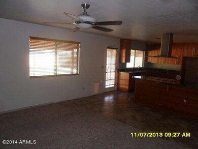 660 Gary Great Room