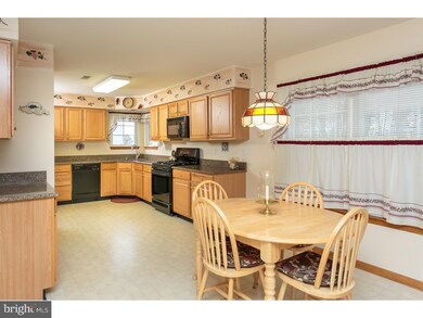 9 Cranberry Ln, Riverside, NJ 08075 - photo 6