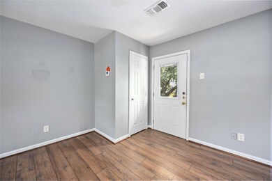 2119 N Austin Ave unit C, Pearland, TX 77581 - photo 4