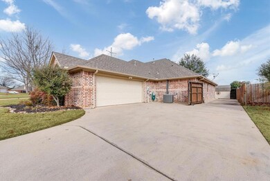 7312 Spring Oak Dr, North Richland Hills, TX 76182 - photo 6