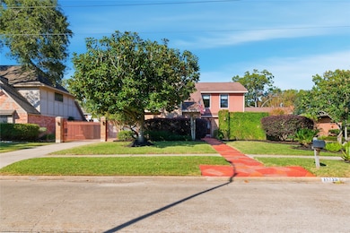 15719 Brookvilla Dr, Houston, TX 77059 - photo 5