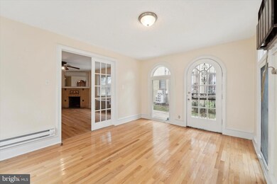 162 W Baltimore Ave, Lansdowne, PA 19050 - photo 6