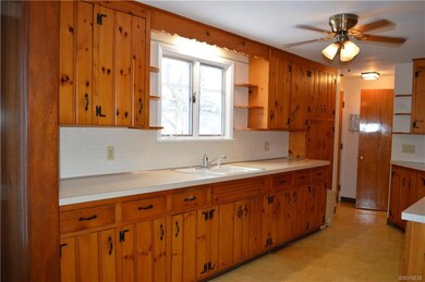 671 Treichler St, North Tonawanda, NY 14120 - photo 4