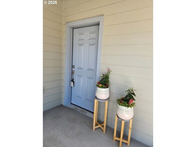 2108 True Ave, Lagrande, OR 97850 - photo 2