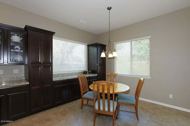 2860 E Iris Dr, Chandler, AZ 85286 - photo 7