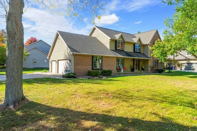 13 Olde Paltzer Ln, Appleton, WI 54913 - photo 2