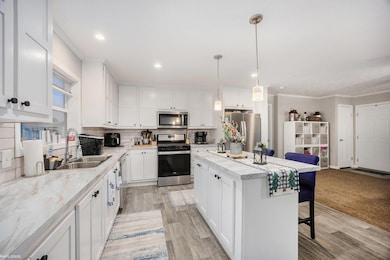 37330 Burrstone Ln, Lenox, MI 48048 - photo 7