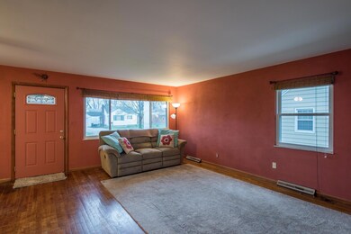 3762 Washburn St, Columbus, OH 43213 - photo 3