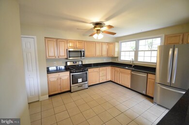 407 Montemar Ave, Catonsville, MD 21228 - photo 5