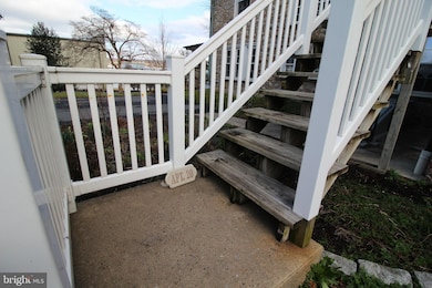 4900 APT. 20 Horseshoe Pike, Honey Brook, PA 19344 - photo 3