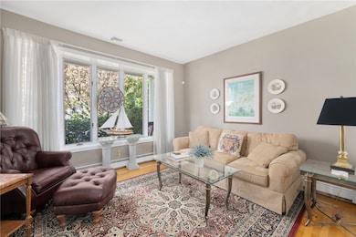 210 Wardlaw Ave, Providence, RI 02908 - photo 7