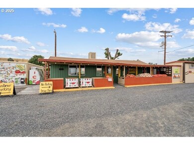 81700 Peach Tree Ln, Umatilla, OR 97882 - photo 7