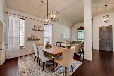Formal area upon entry.