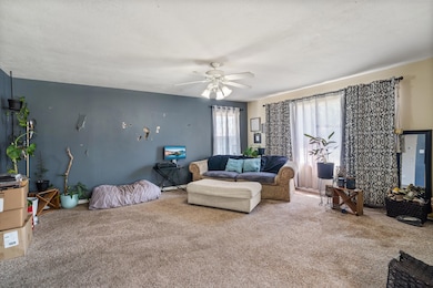 5_943 n ross ln, medford-04