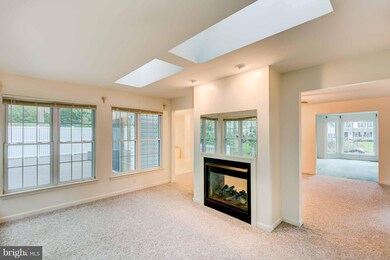 5810 Miriam Dr, Sykesville, MD 21784 - photo 7