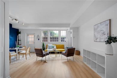 5825 Fifth Ave unit A1, Pittsburgh, PA 15232 - photo 6