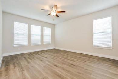 352 Whiteheart Dr, Deland, FL 32724 - photo 4