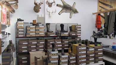 102 E Bridge Ave, Saratoga, WY 82331 - photo 6