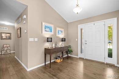 905 Coreopsis Ct, O Fallon, IL 62269 - photo 3