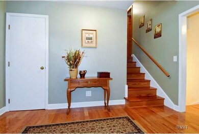 1162 Chillem Dr unit 2, Batavia, IL 60510 - photo 2